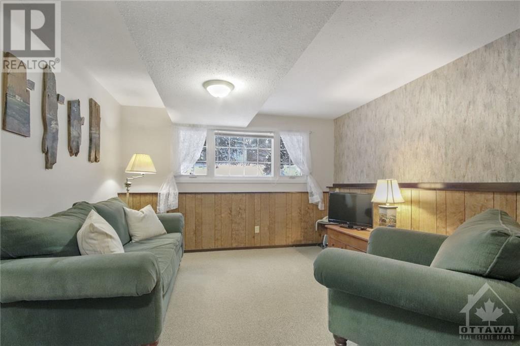 Listing 1325152 - Large Photo # 22