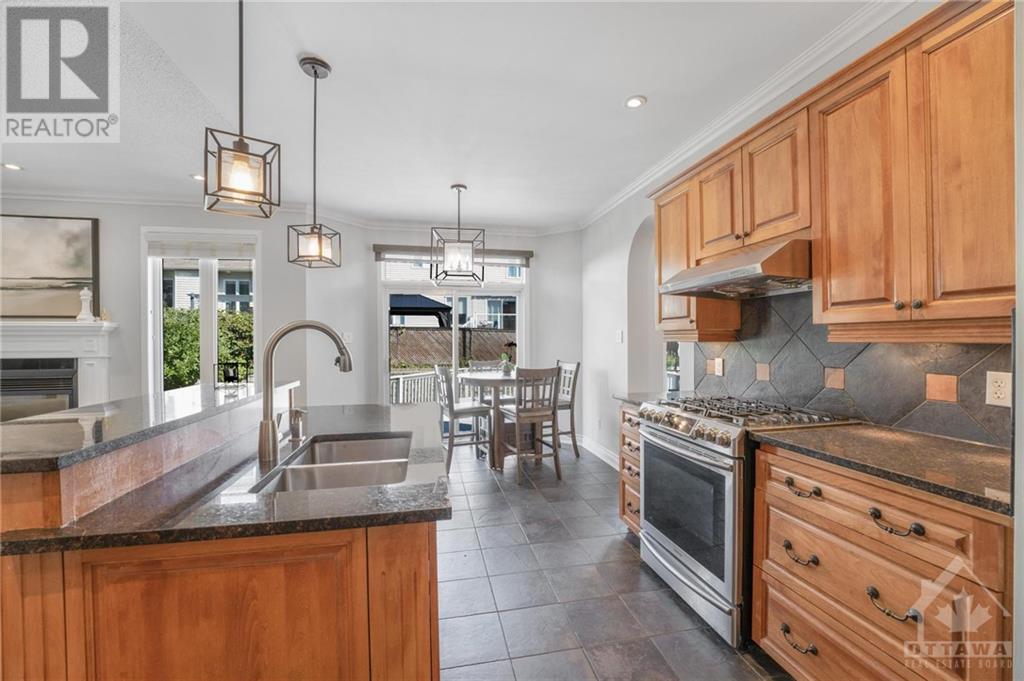 Listing 1325368 - Large Photo # 15