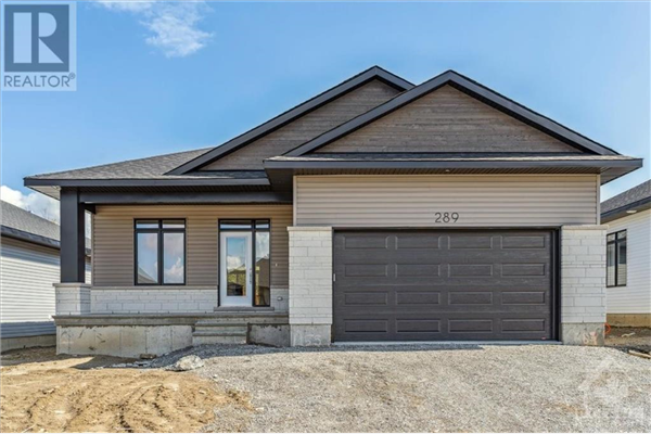 289 WOOD AVENUE, Smiths Falls