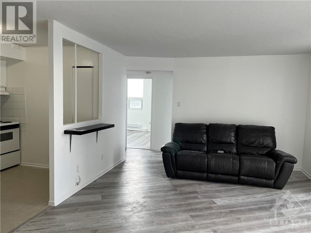 Listing 1325695 - Large Photo # 6
