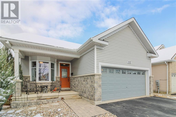 115 ROYAL LANDING GATE, Kemptville