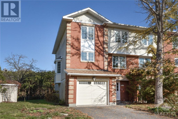 16 ARBORDALE CRESCENT, Ottawa