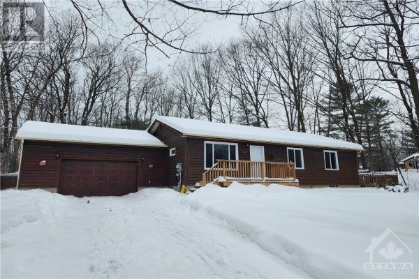 135 HOLIDAY DRIVE, Ottawa