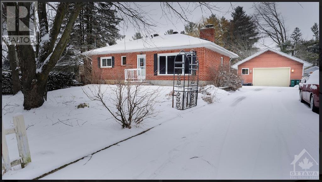 Listing 1326349 - Large Photo # 1