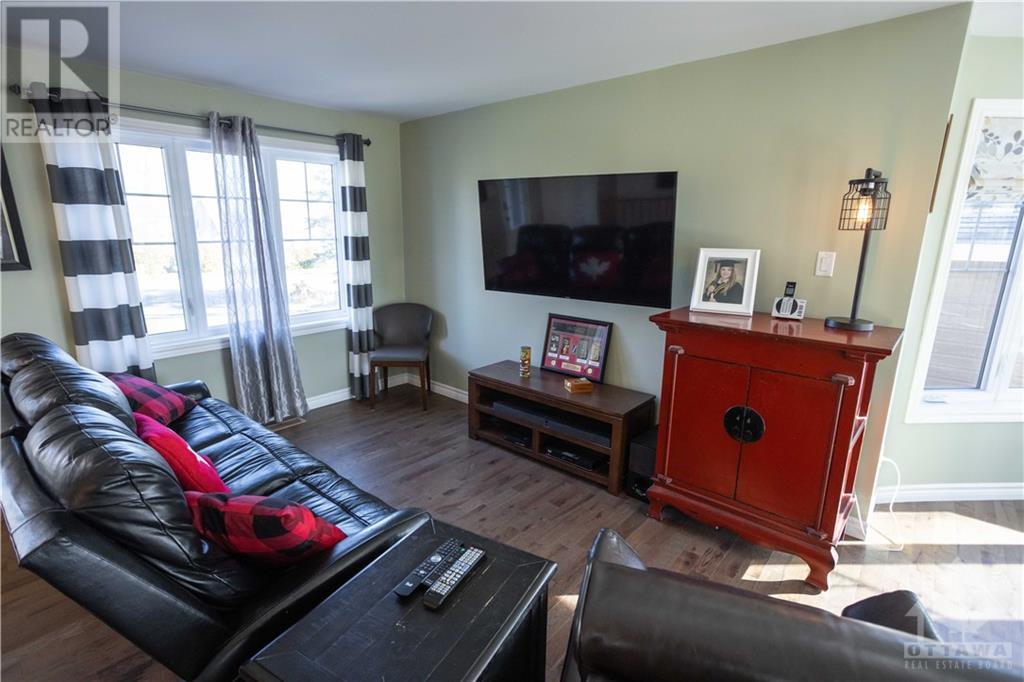 Listing 1326400 - Large Photo # 4