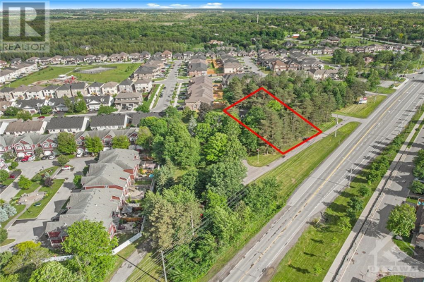 1833 STITTSVILLE MAIN STREET, Ottawa