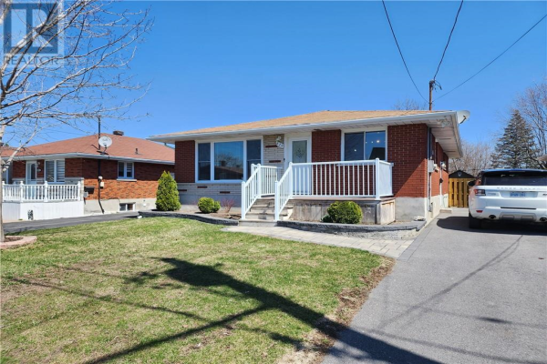 820 GUY STREET, Cornwall