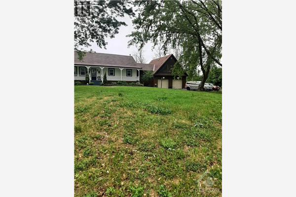 1401 CRAIG ROAD, Oxford Mills
