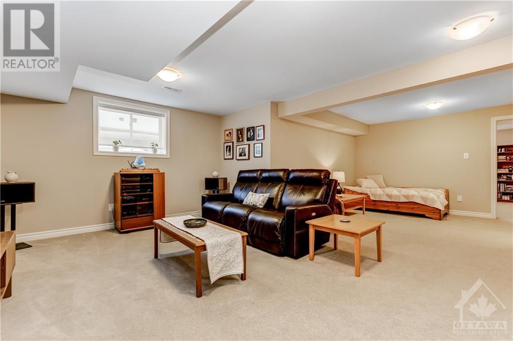 Listing 1326845 - Large Photo # 24