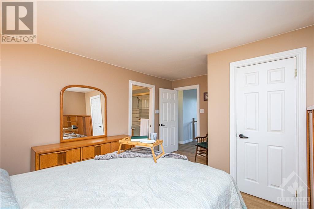 Listing 1326968 - Large Photo # 18