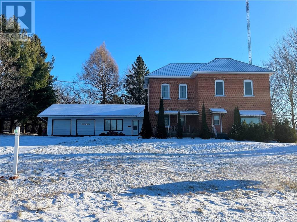 Listing 1326973 - Large Photo # 1
