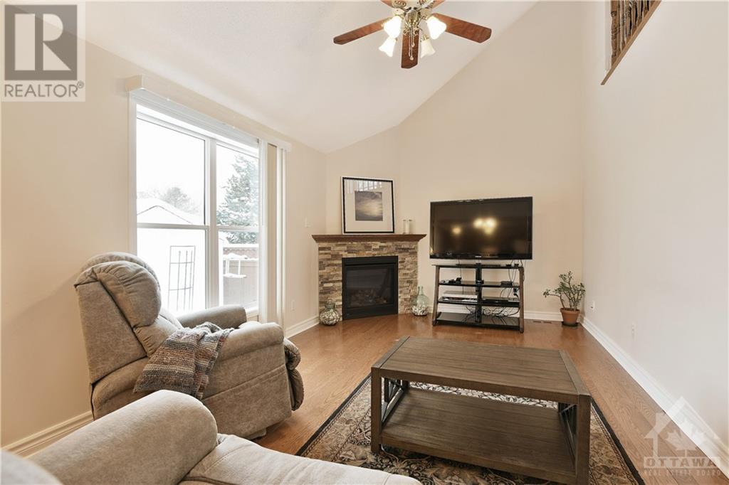 Listing 1327003 - Large Photo # 7