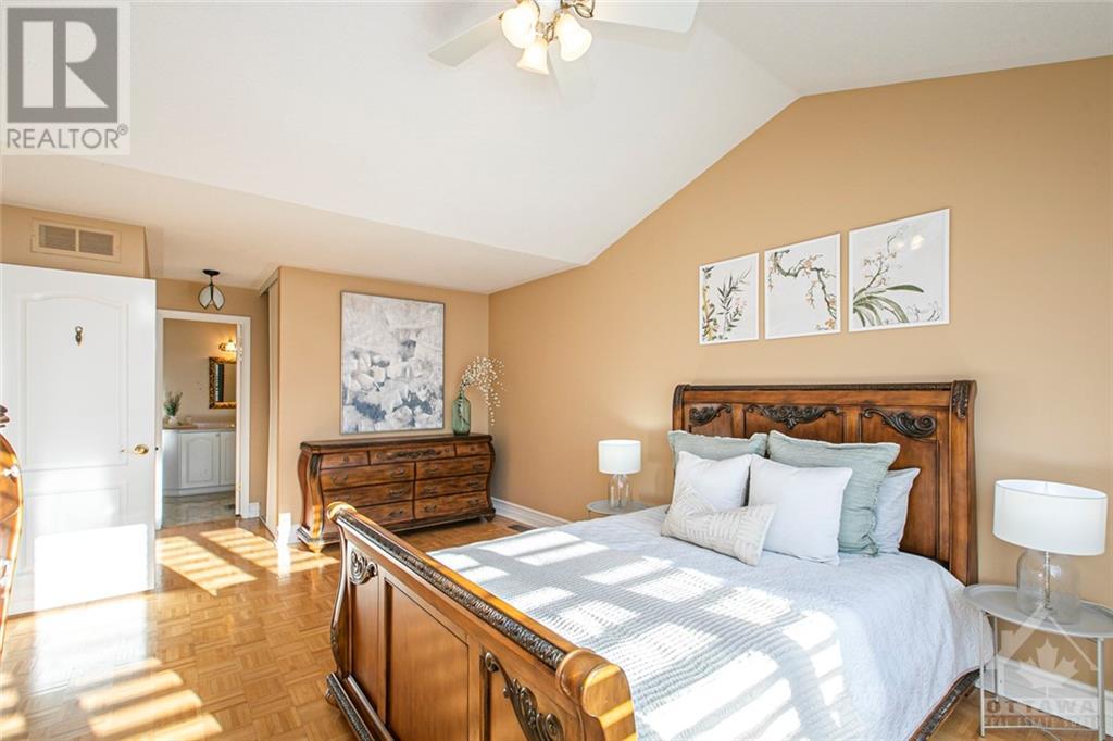 Listing 1327026 - Large Photo # 17