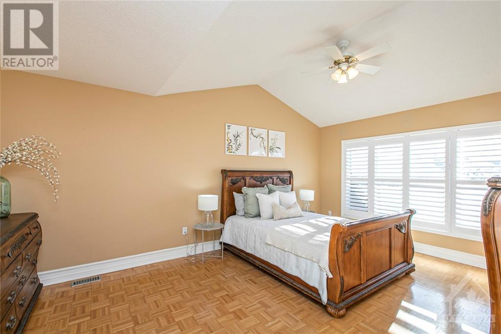 Listing 1327026 - Large Photo # 16