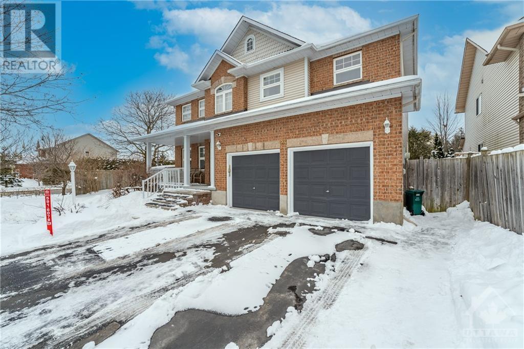 Listing 1327094 - Large Photo # 1