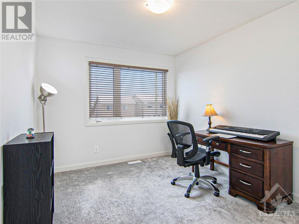 Listing 1327182 - Large Photo # 16