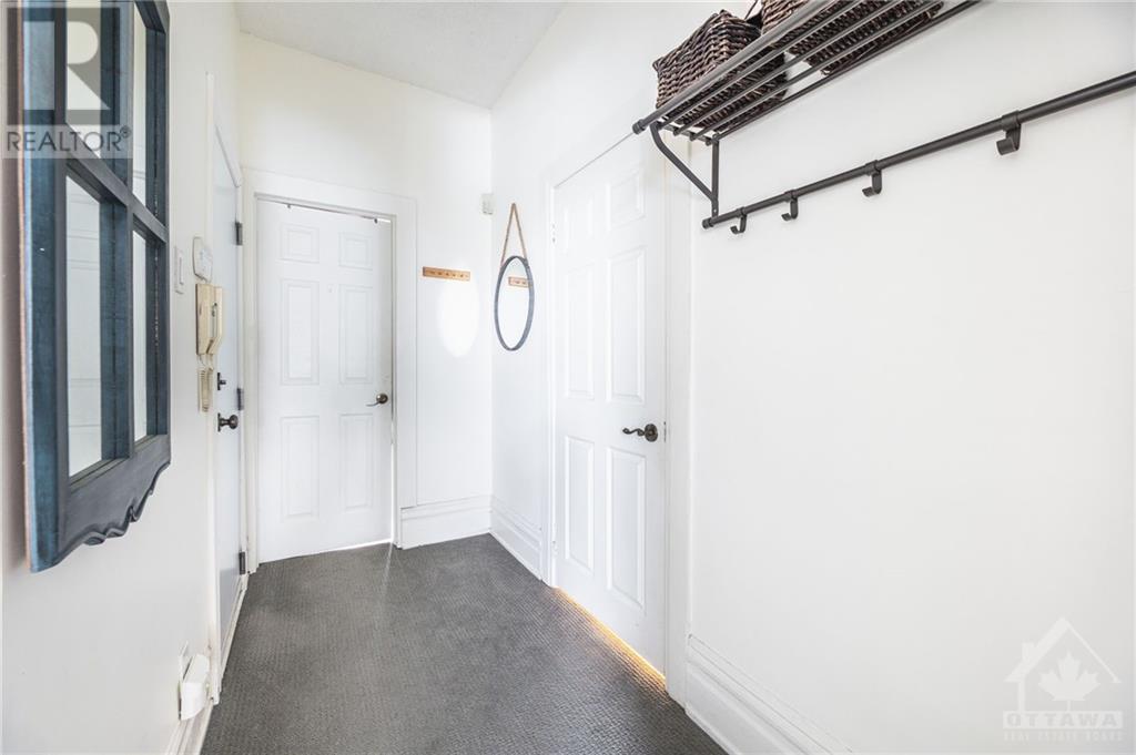 Listing 1327202 - Large Photo # 17