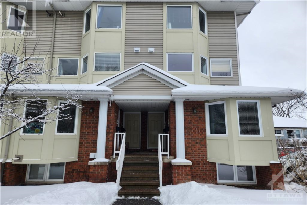1400 WILDBERRY CRESCENT UNIT#36, Ottawa
