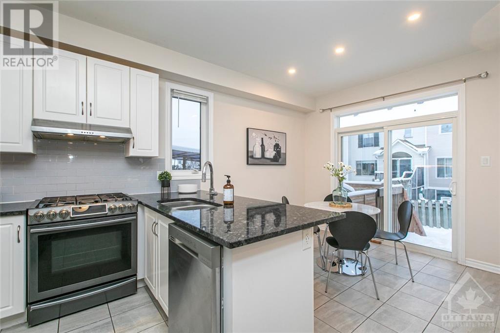 Listing 1327389 - Large Photo # 15