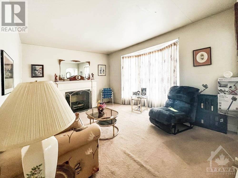 Listing 1327521 - Large Photo # 3