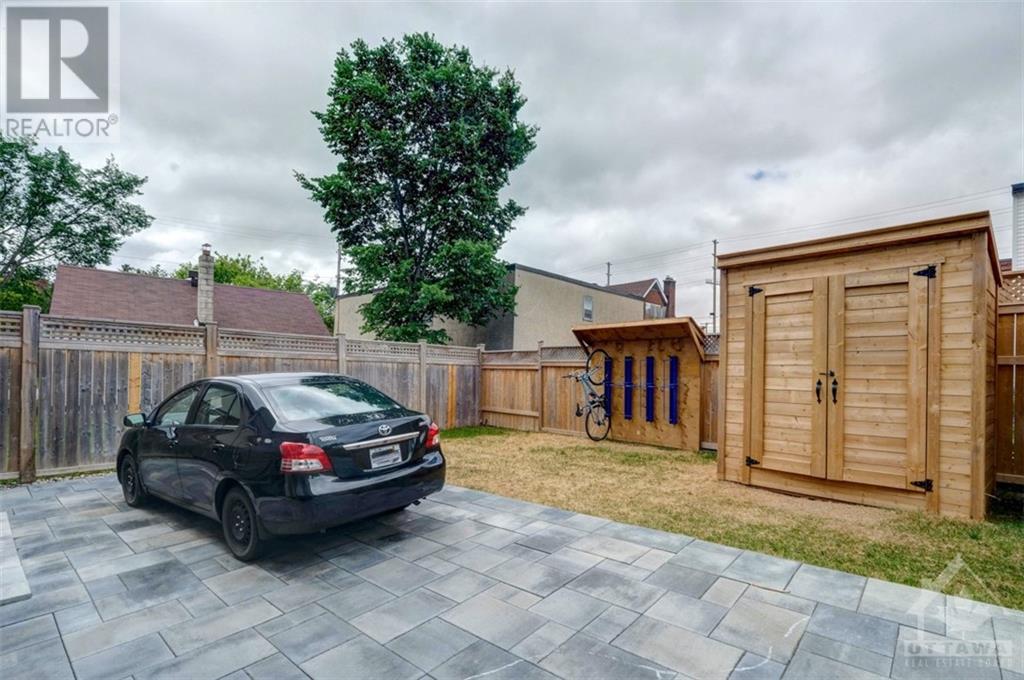 Listing 1327554 - Large Photo # 29