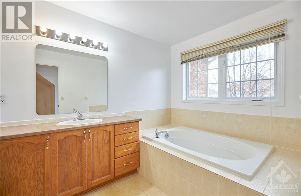 Listing 1327597 - Large Photo # 13
