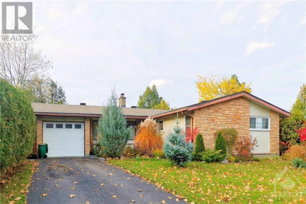 7 NEWBURY AVENUE, Ottawa