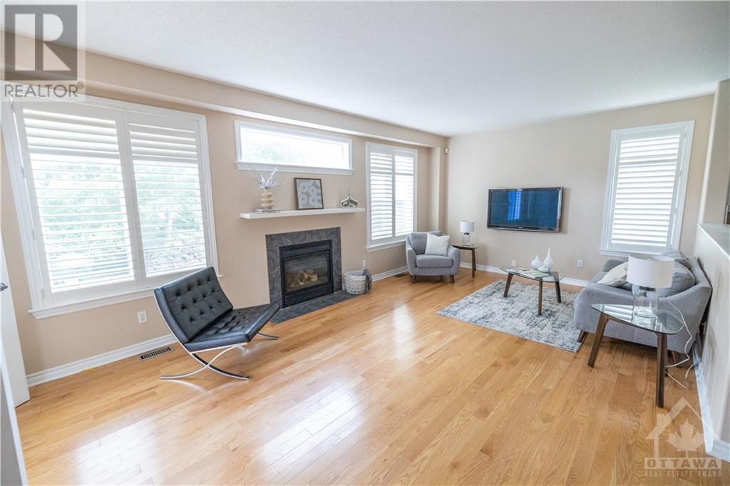 Listing 1327666 - Large Photo # 10