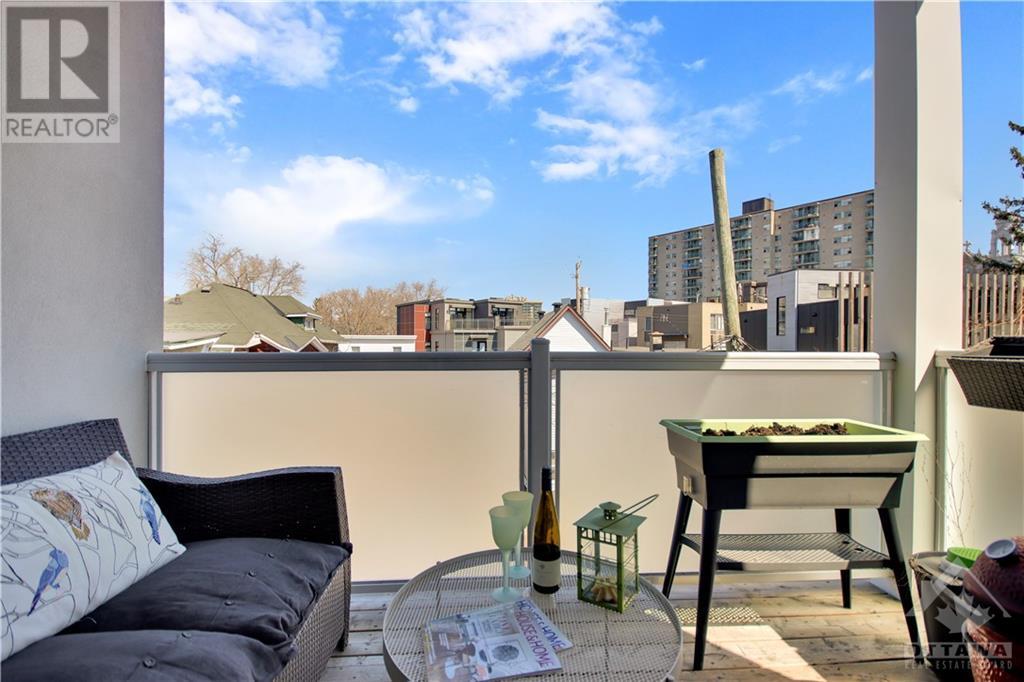 Listing 1327670 - Large Photo # 11