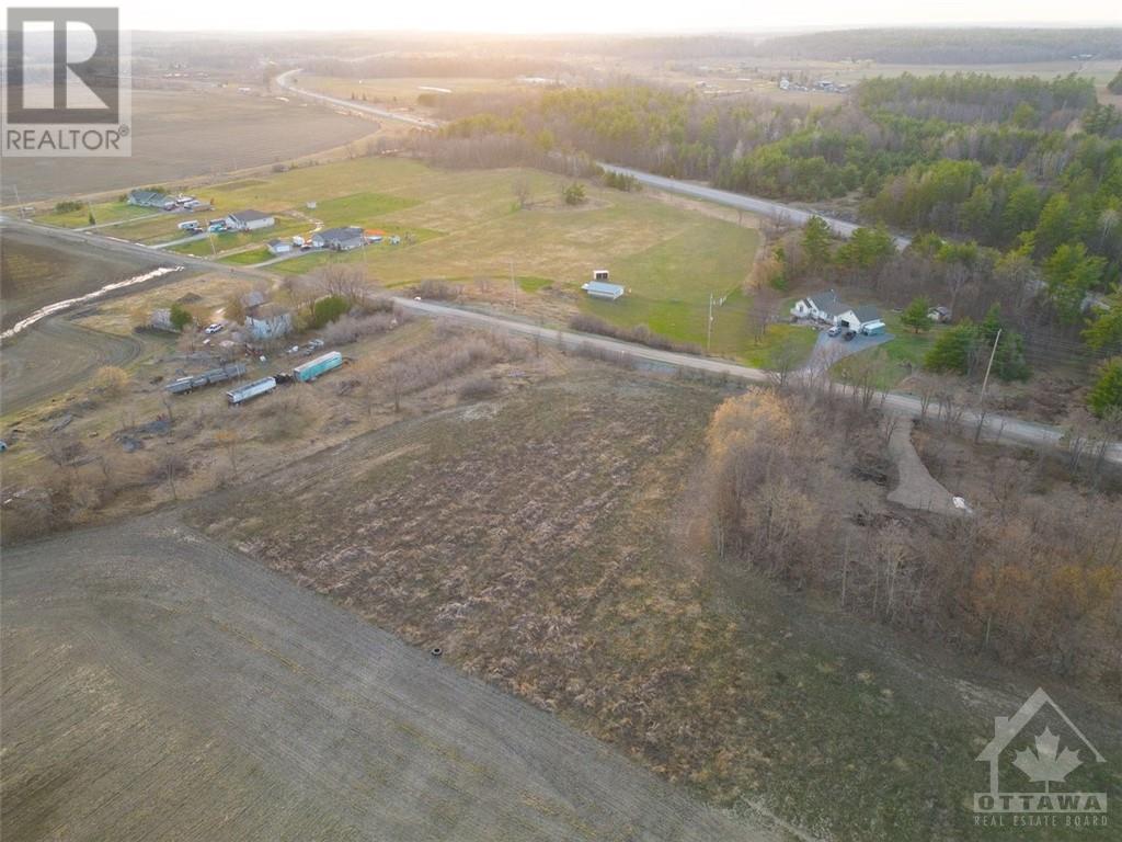 Listing 1327755 - Large Photo # 2