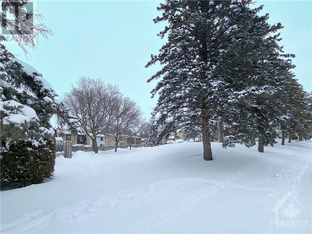 Listing 1327825 - Large Photo # 29