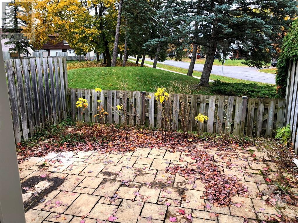 Listing 1327825 - Large Photo # 27