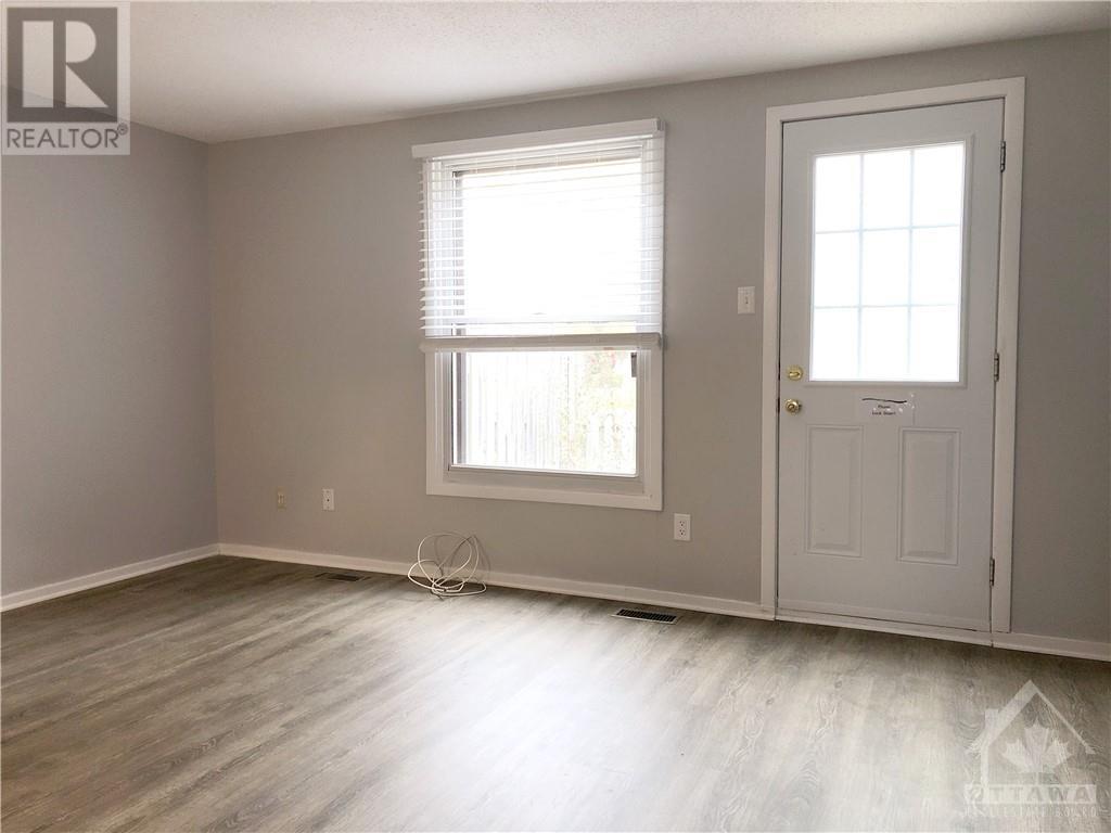 Listing 1327825 - Large Photo # 11