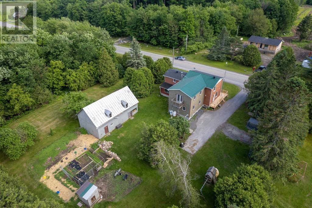 Listing 1327959 - Large Photo # 5
