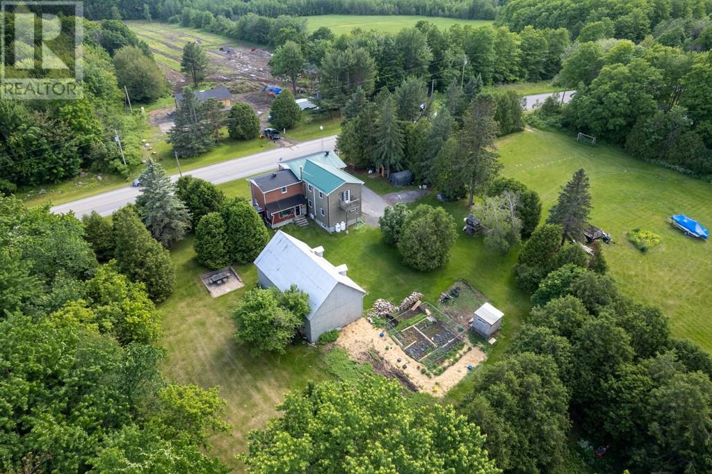 Listing 1327959 - Large Photo # 7