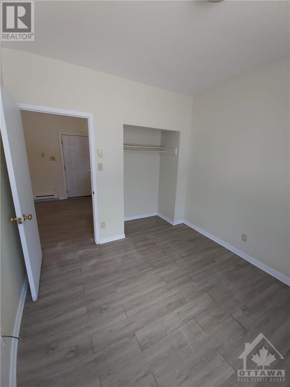 Listing 1327977 - Large Photo # 12