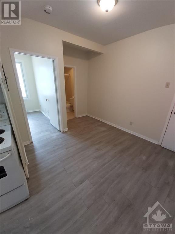 Listing 1327977 - Large Photo # 14