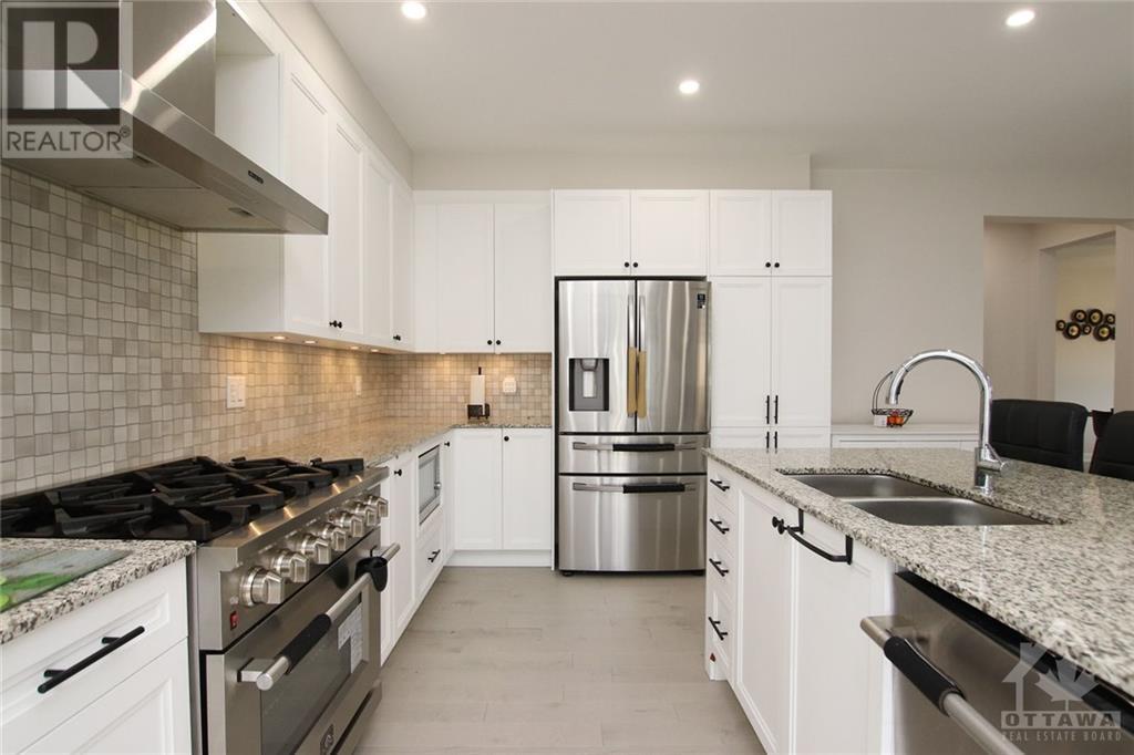 Listing 1328015 - Large Photo # 14