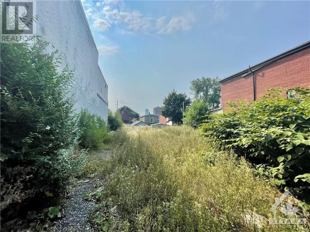 Listing 1328147 - Large Photo # 6