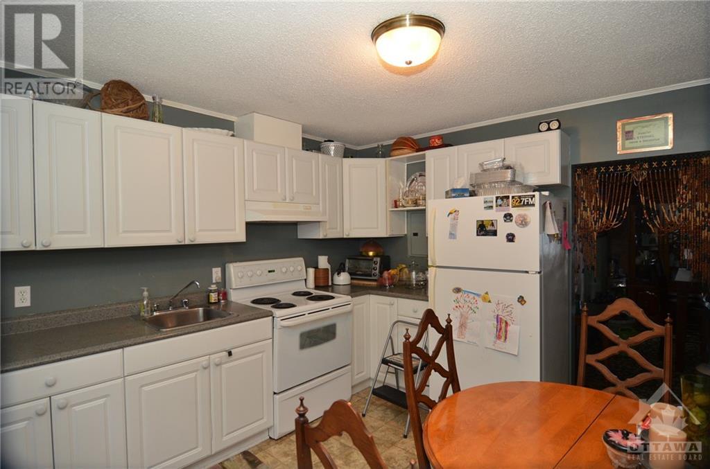 Listing 1328182 - Large Photo # 21