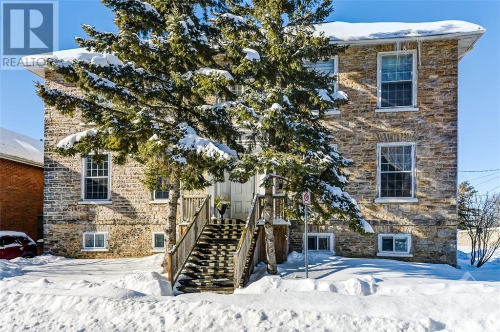 Listing 1328183 - Large Photo # 2