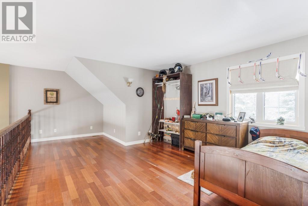 Listing 1328238 - Large Photo # 12