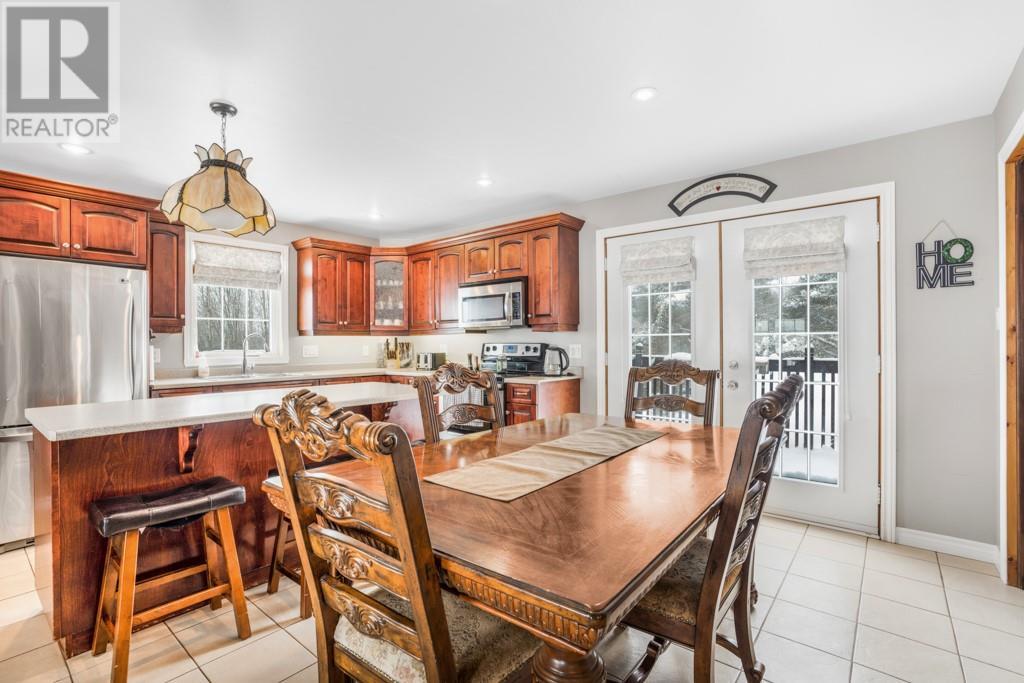 Listing 1328238 - Large Photo # 5