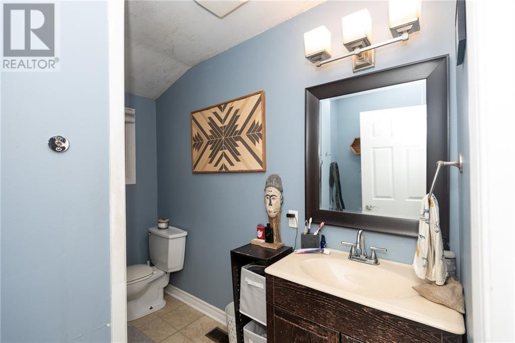 Listing 1328313 - Large Photo # 15