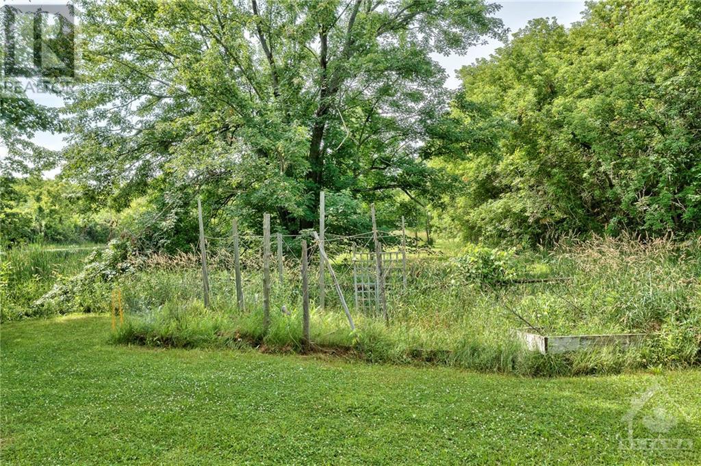 Listing 1328497 - Large Photo # 25