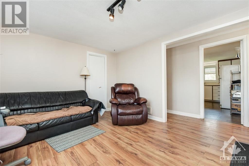Listing 1328517 - Large Photo # 4