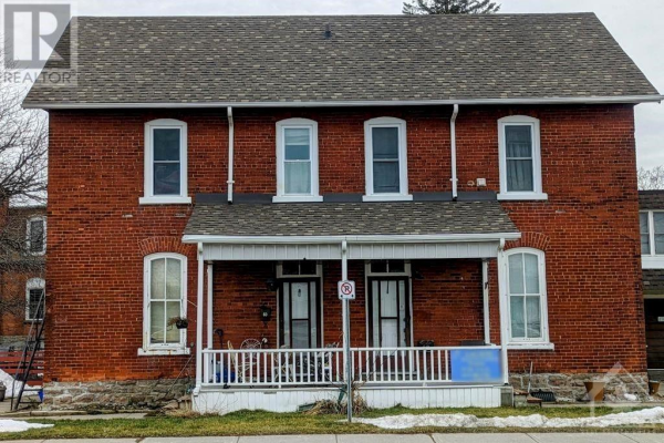 60 COLEMAN STREET, Carleton Place