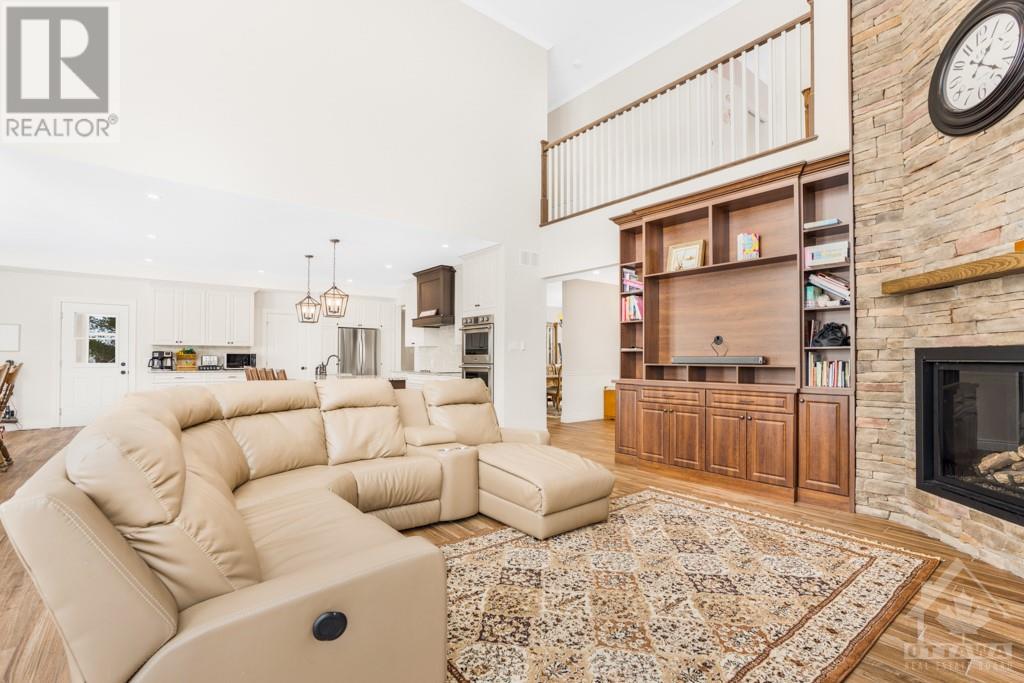 Listing 1328662 - Large Photo # 7