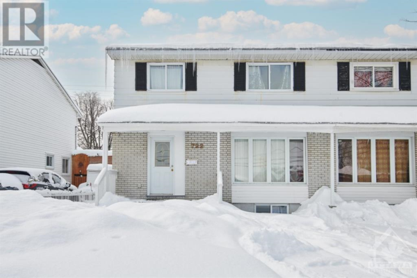 722 ST LAURENT BOULEVARD, Ottawa