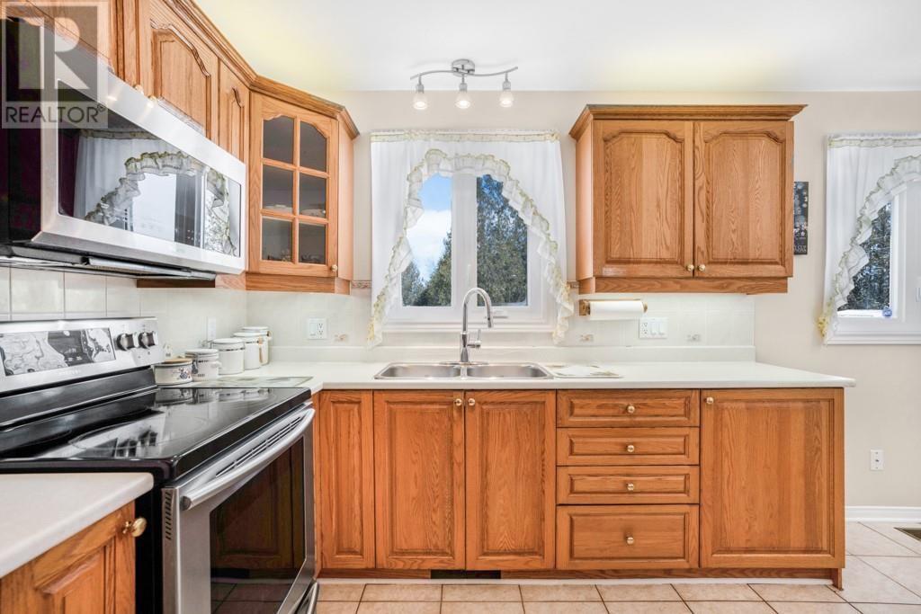 Listing 1328686 - Large Photo # 11